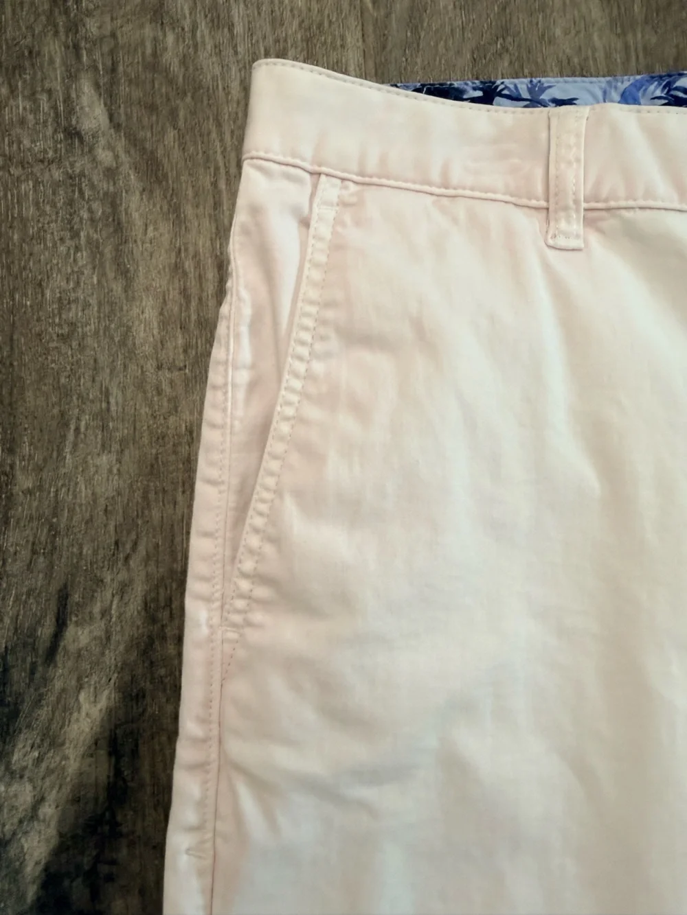 Tommy Bahama Boracay Chino Shorts Mens 34 Stretch Flat Front Shellrosa Tencel